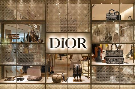 facst about dior